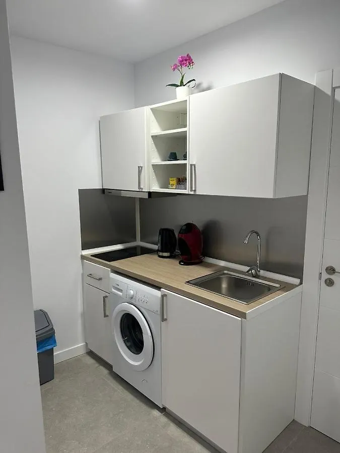 Fantastico Piso A 5 Minutos De La Estacion De Bus Y Tren A Metros De La Playa Apartman Málaga