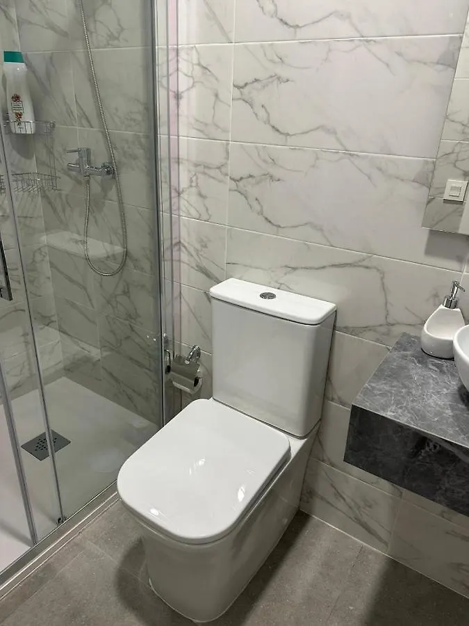 Fantastico Piso A 5 Minutos De La Estacion De Bus Y Tren A Metros De La Playa Apartment Malaga 0*,  Spain
